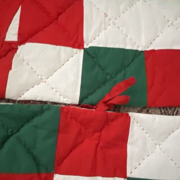 Vintage Patchwork Tree Skirt 50 inch Christmas Quilted NEW Old Stock Red Green - Picture 5 of 6